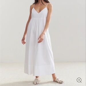 Elegant White Maxi Dress